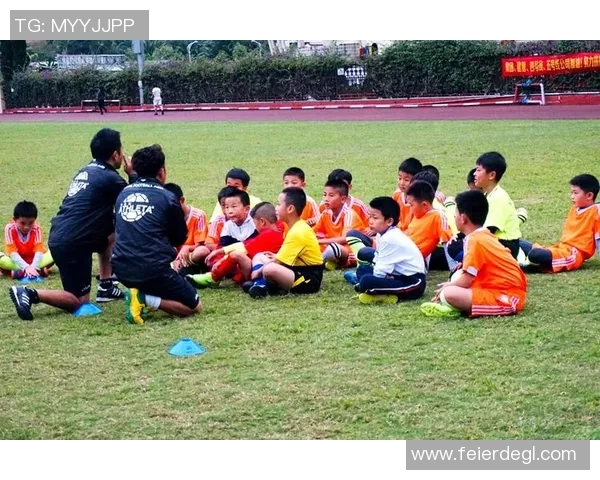 日本足球明星训练营助力青少年梦想成真培养未来足球人才